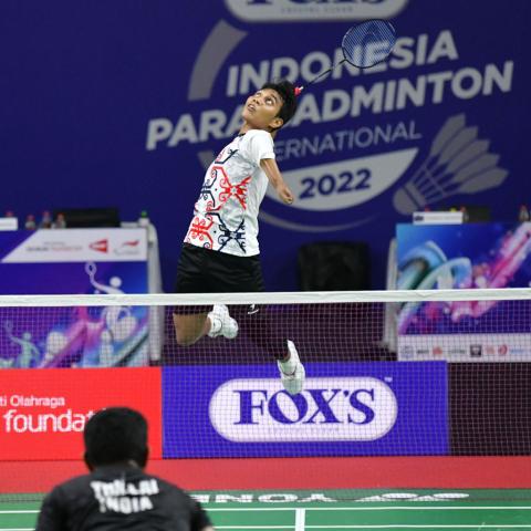 Suryo Nugroho Mahasiswa Prodi Ilmu Keolahragaan UMBY Kembali Torehkan prestasi Internasional FOX’S Indonesia Para Badminton International 2022