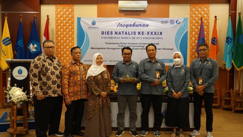 Peringati 39 Tahun,  UMBY Potong Tumpeng dan Bagikan 950 Paket Sembako Kepada Masyarakat