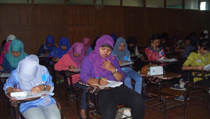 HMPS PRODI PENDIDIKANMATEMATIKA UMB-YOGYAKARTA SELENGGARAKAN TRY OUT PERSIAPAN UN SMA SEDERAJAT 2014